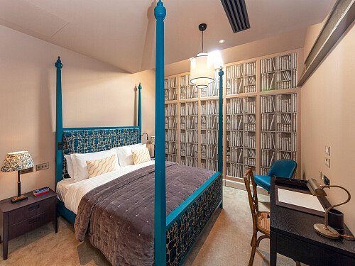 Four poster beds- London- filming photoshoot location-067