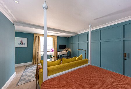 Four poster beds- London- filming photoshoot location-070