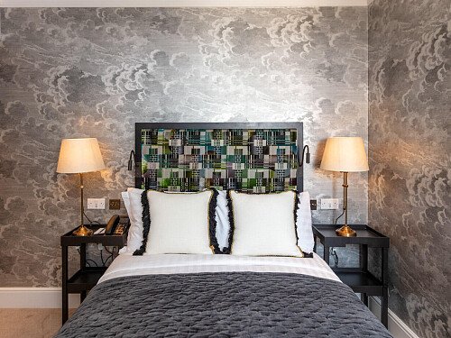 Four poster beds- London- filming photoshoot location-079