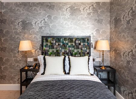 Four poster beds- London- filming photoshoot location-079