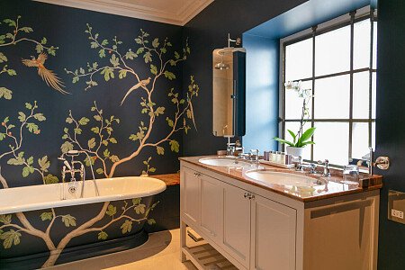 Four poster beds- London- filming photoshoot location-089