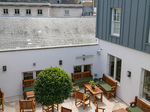 Four poster beds- London- filming photoshoot location-108