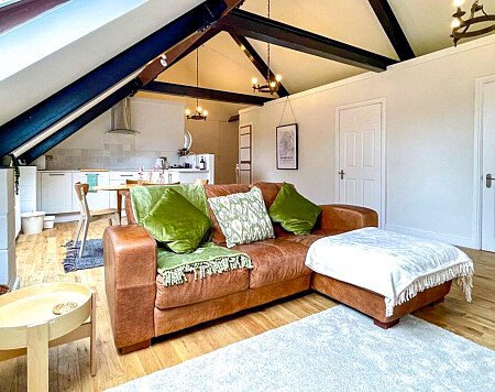 Dramatic staircase- Yorkshire-  filming photoshoot location-01