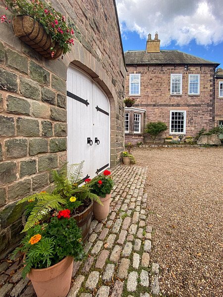 Dramatic staircase- Yorkshire-  filming photoshoot location-37