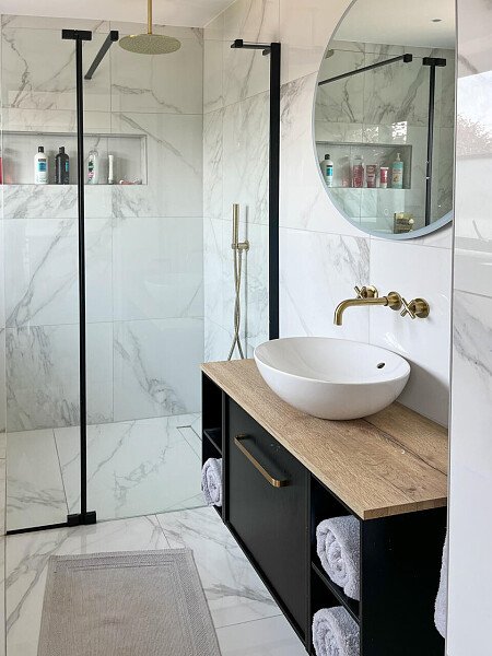 Large glass doors- Winchester filming photoshoot location-16