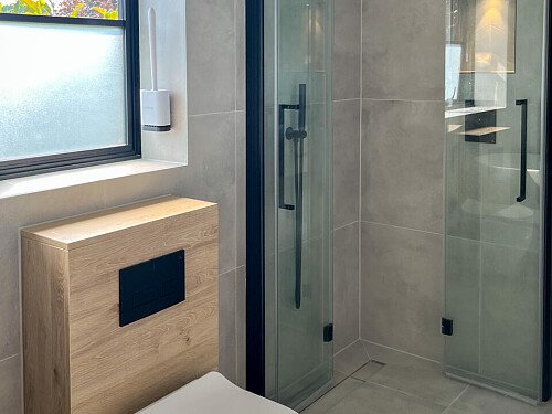 Large glass doors- Winchester filming photoshoot location-22