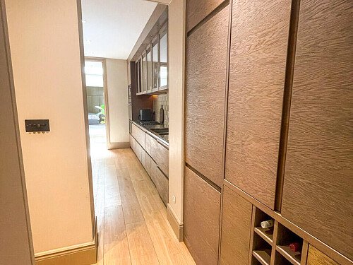 Marble bathroom - London-  filming photoshoot location-10