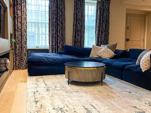 Marble bathroom - London-  filming photoshoot location-15