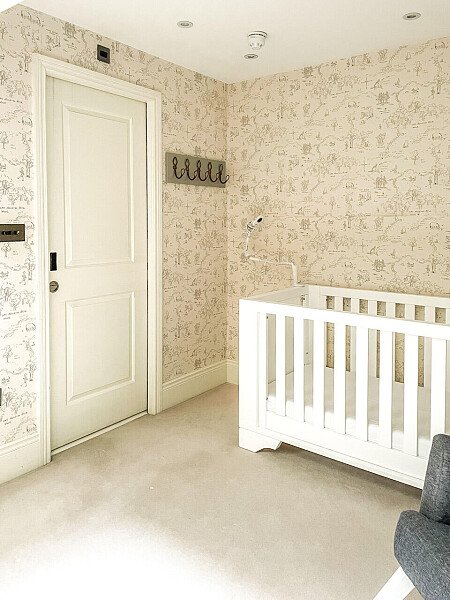 Marble bathroom - London-  filming photoshoot location-17