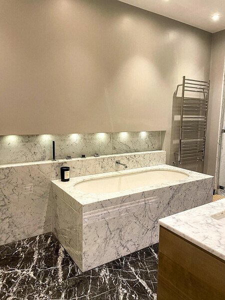 Marble bathroom - London-  filming photoshoot location-21