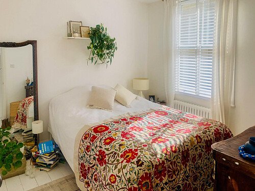 Exposed red brick feature wall-London- filming photoshoot location-19