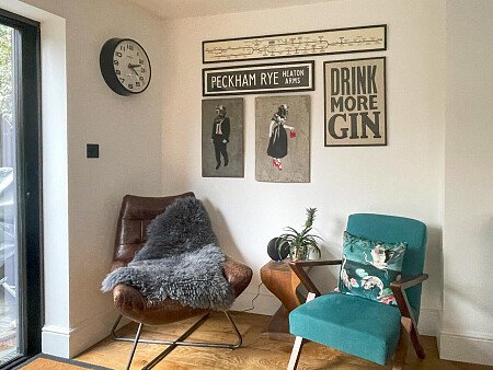 Large kitchen with skylights- SE13- filming photoshoot location-14