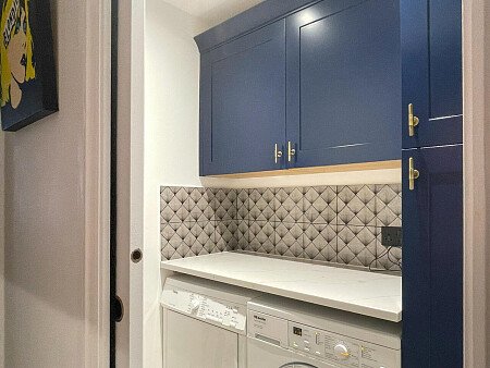 Large kitchen with skylights- SE13- filming photoshoot location-20