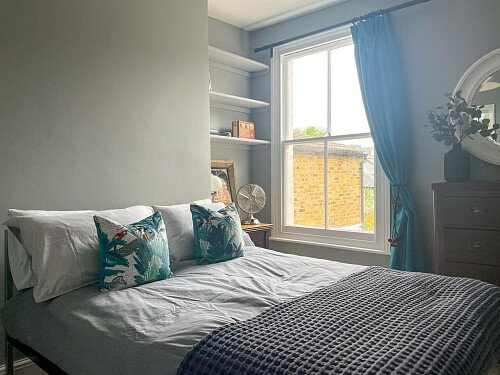 Large kitchen with skylights- SE13- filming photoshoot location-30