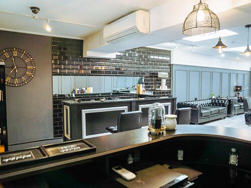 Sleek and sophisicated barbers,  London filming photoshoot location-29-05