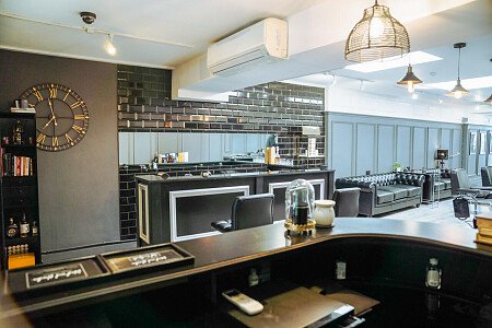 Sleek and sophisicated barbers,  London filming photoshoot location-29-05
