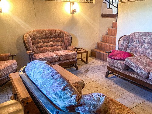 Rundown swimming pool- Kent-  filming photoshoot location-07