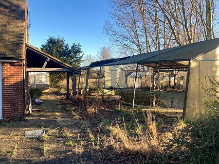 Rundown swimming pool- Kent-  filming photoshoot location-26