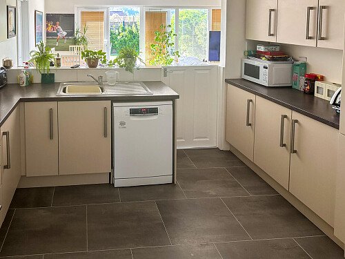 Bungalow with view -  filming photoshoot location-012-06