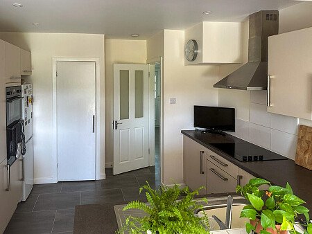 Bungalow with view -  filming photoshoot location-012-08