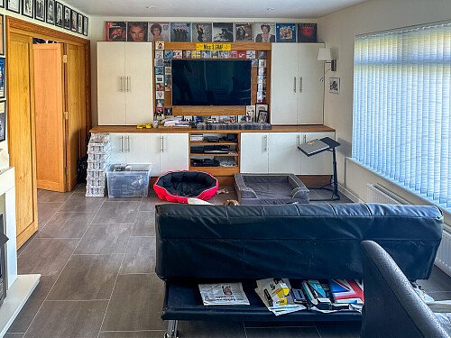 Bungalow with view -  filming photoshoot location-012-11