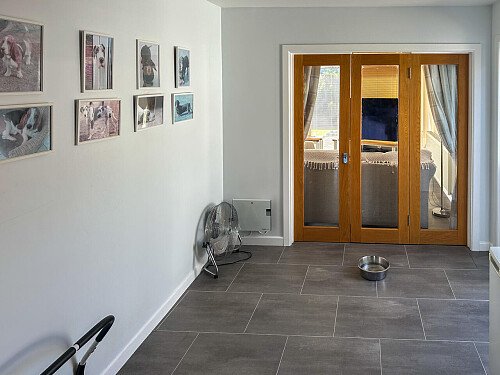 Bungalow with view -  filming photoshoot location-012-14