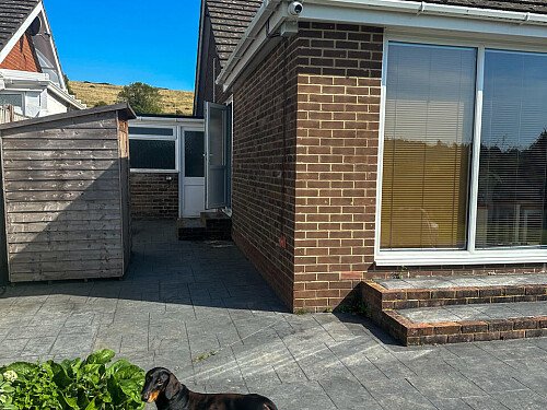 Bungalow with view -  filming photoshoot location-012-31