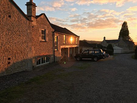 colourful country home  -  filming photoshoot location-012-05