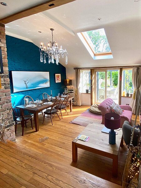 colourful country home  -  filming photoshoot location-012-11