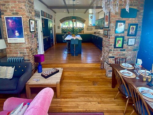 colourful country home  -  filming photoshoot location-012-12