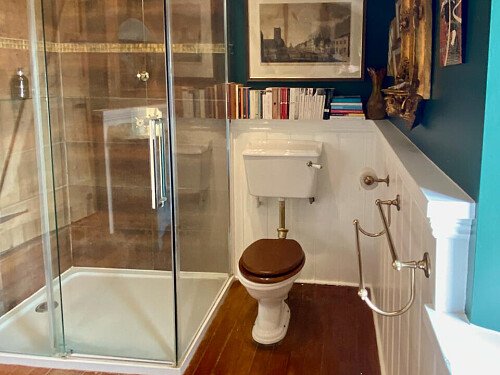 colourful country home  -  filming photoshoot location-012-21