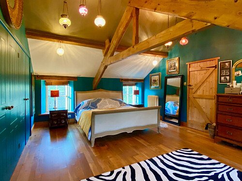 colourful country home  -  filming photoshoot location-012-23