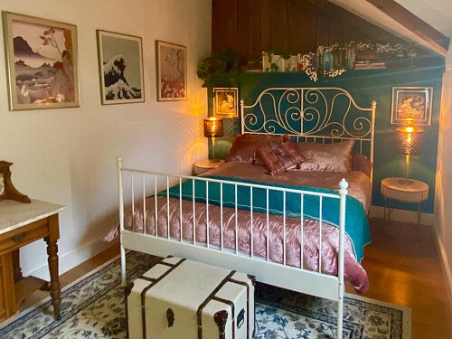 colourful country home  -  filming photoshoot location-012-25