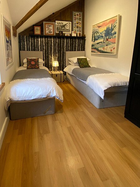 colourful country home  -  filming photoshoot location-012-27