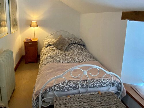 colourful country home  -  filming photoshoot location-012-30