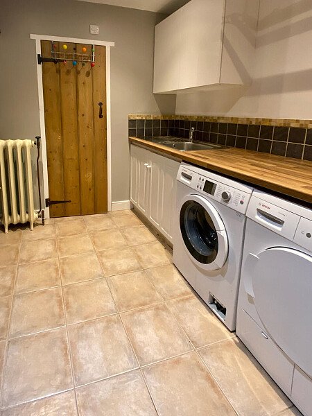 colourful country home  -  filming photoshoot location-012-37