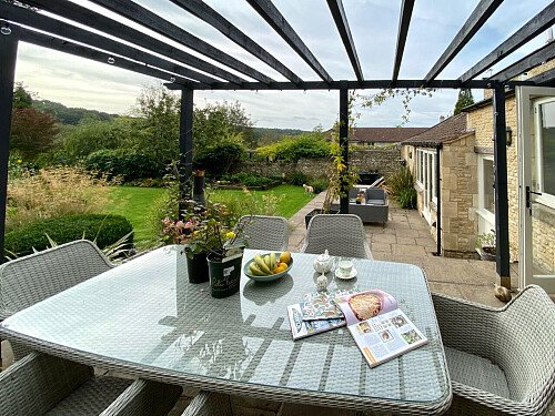 colourful country home  -  filming photoshoot location-012-38