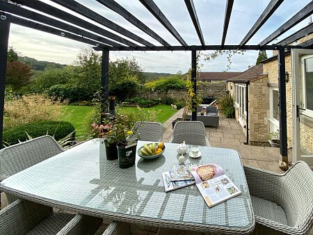 colourful country home  -  filming photoshoot location-012-38