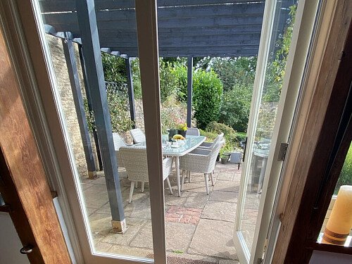 colourful country home  -  filming photoshoot location-012-39