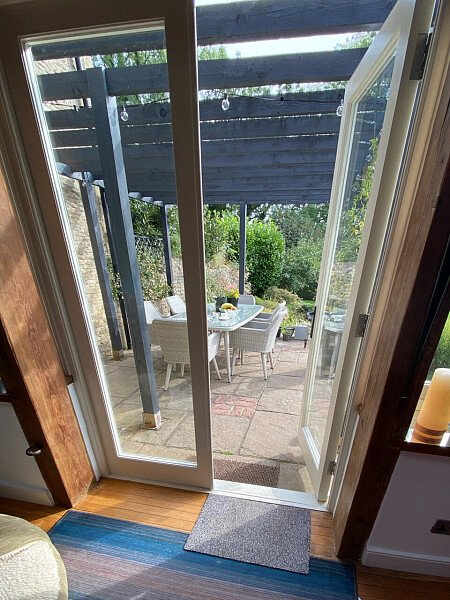 colourful country home  -  filming photoshoot location-012-39