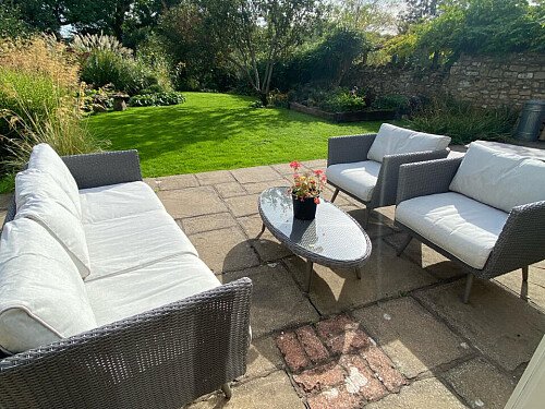 colourful country home  -  filming photoshoot location-012-41