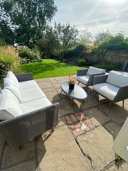 colourful country home  -  filming photoshoot location-012-41