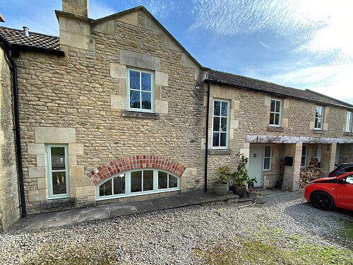 colourful country home  -  filming photoshoot location-012-45