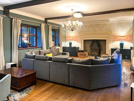 Historic brickwork-Surrey- filming photoshoot location-01