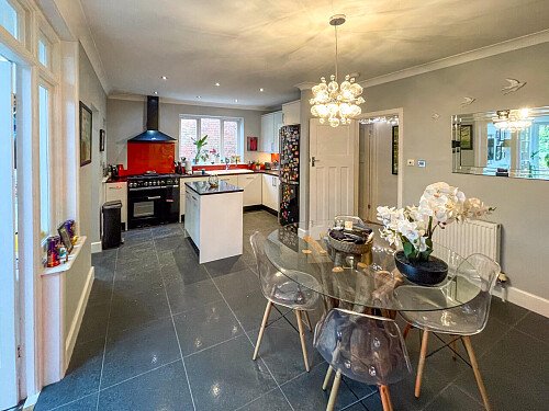 Family Home Chaf - filming photoshoot location-06