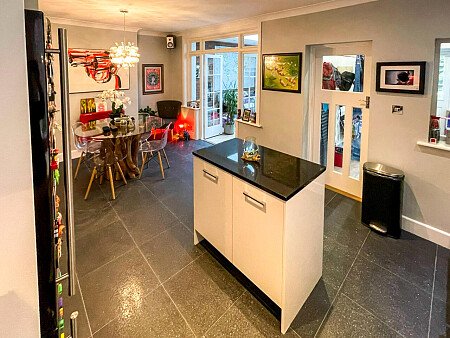 Family Home Chaf - filming photoshoot location-15