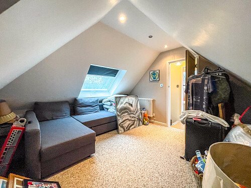 Family Home Chaf - filming photoshoot location-33