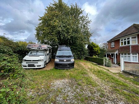 Family Home Chaf - filming photoshoot location-52