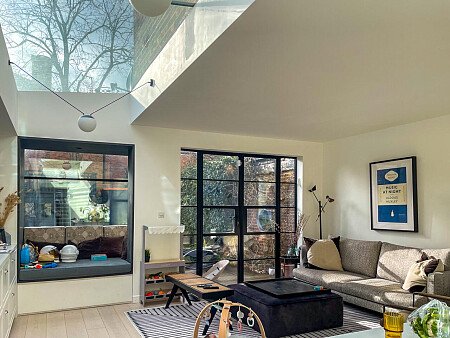 White house 58 - filming photoshoot location-01