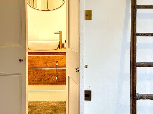 Butts -  filming photoshoot location-17